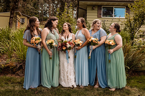 Nick-Melissa-backyard-Oregon-Wedding-2022-11