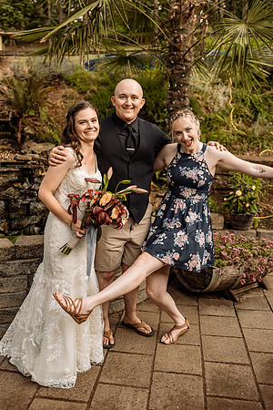 Nick-Melissa-backyard-Oregon-Wedding-2022-113