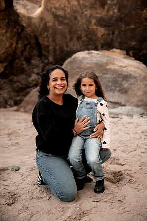 Kristina-family-photos-2025-Hug-Point-Oregon (17 of 51)