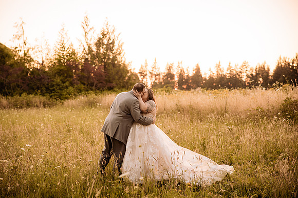 Taylor-Kim-Wedding-Lavender-Owl-Farm-Canby-Oregon (89 of 30)