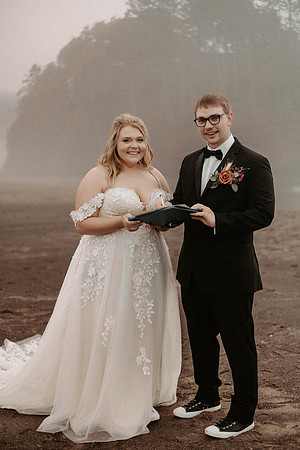 Dalten-MacKenzie-Neskowin-oregon-Elopement-photos (14 of 70)
