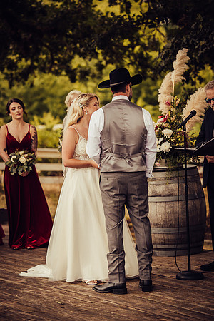 Gage-Mckayla-Adeline-Farm-Wedding-Photos-2021-9202