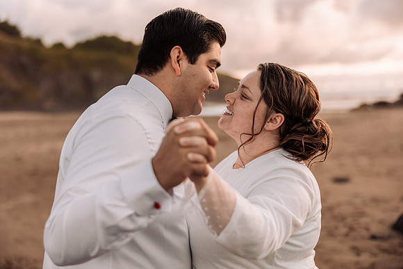 Danae-1yr-Anniversary-Photos-Fogarty-Creek-Depoe-Bay-Oregon (8 of 30)