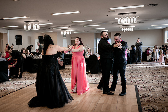 Christian-Brandi-Lincoln-City-Wedding-Photos (33)