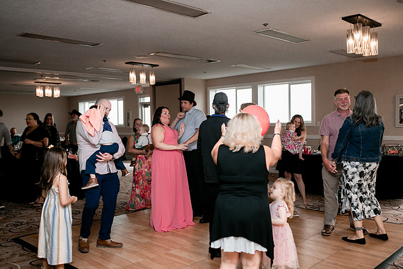 Christian-Brandi-Lincoln-City-Wedding-Photos (81)