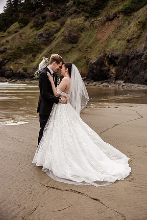 Nathan-Lacey-Newport-Oregon-Elopement-Photos-2025 (37 of 101)