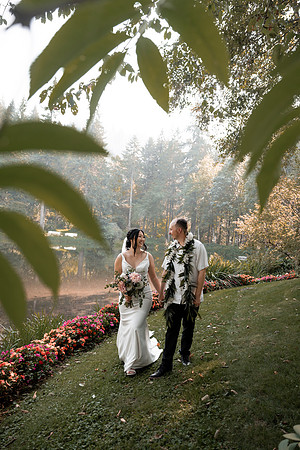 Ryan-Lynsie-Bridal-Veil-Lakes-Portland-Oregon-Weddingg-51