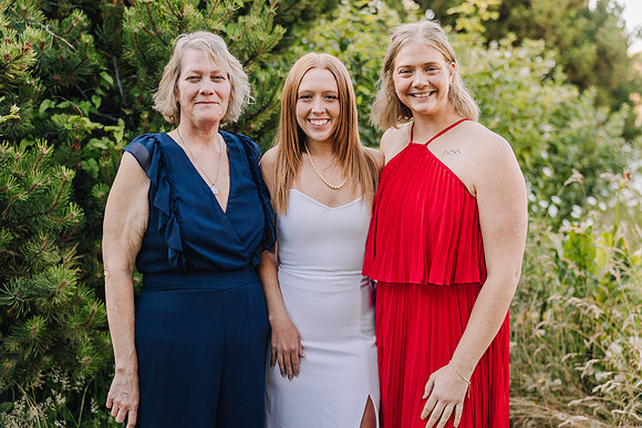 JARED-ALEX-SEAL-ROCK-OREGON-ELOPEMENT-PHOTOS (193 of 241)