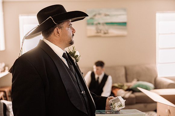 Jamie-Tillamook-Oceanside-Short-Beach-Elopement-Oregon-2022 (10 of 119)