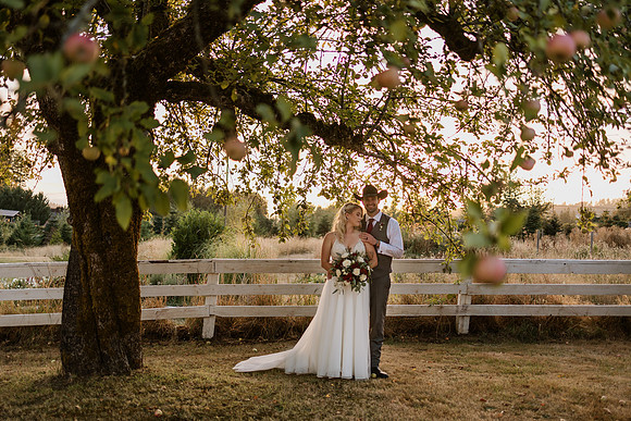 Gage-Mckayla-Adeline-Farm-Wedding-Photos-2021-0547