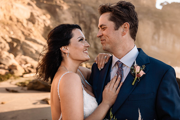 Lacey-Tom-Depoe-Bay-Oregon-Elopement-Photos-2-15
