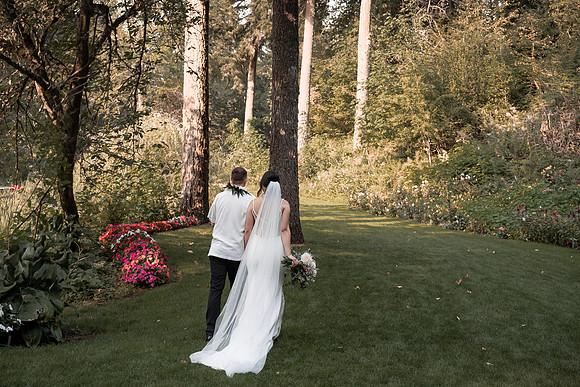 Ryan-Lynsie-Bridal-Veil-Lakes-Portland-Oregon-Weddingg-133