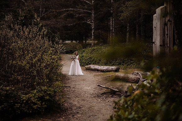 Eric-Kylee-Fishing-Rock-Elopement-Depoe-Bay-0regon-Photos-4503