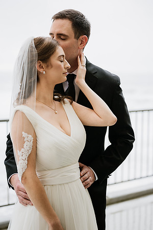Alex-Danielle-Inn-Spanish-Head-Lincoln-City-oregon-wedding-0202