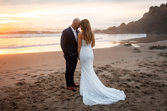 Jillian-Peter-Depoe-Bay-Oregon-Elopement-photos-52