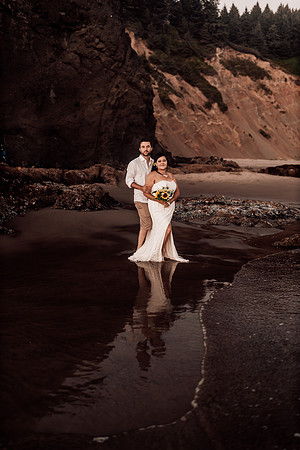 Anthony-Drayann-roadsend-lincoln-city-oregon-elopement-photos-8010