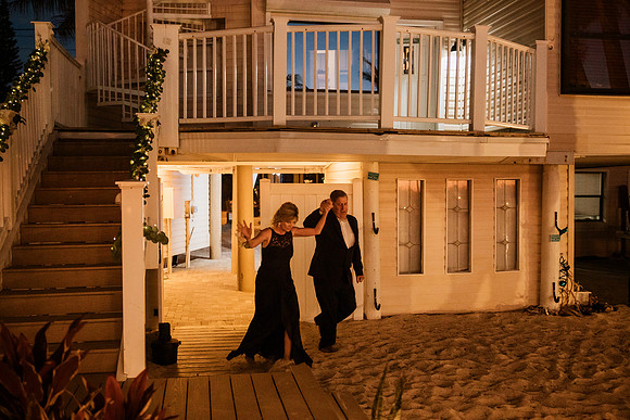 Bennett-Tamra-Sunset-Beach-House-Wedding-Saint-Peterburg-Florida-2021-8450