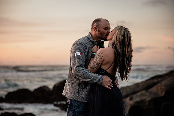 Stuart-Monique-Lincoln-City-Fogarty-creek-Oregon-Couples-Photos-3353