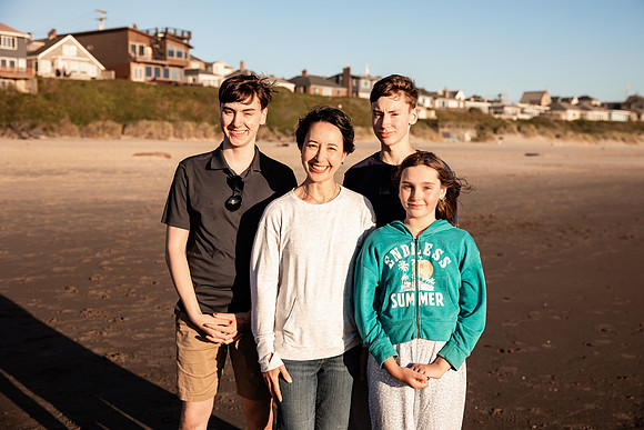 Elaine-Family-Photos-2024-25