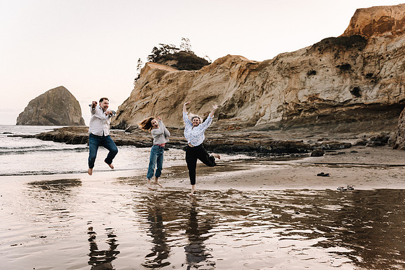 Amy-Pacific-City-Cape-Kiwanda-FAMILY-VACATION-PHOTOS-2024 (30 of 30)