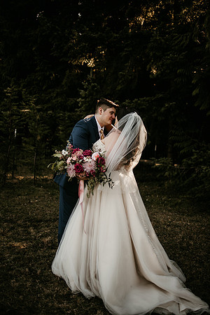 Connor-Cierra-Ranier-Washington-Barn-Rustic-Wedding-Washington-Wedding-Photos-9401