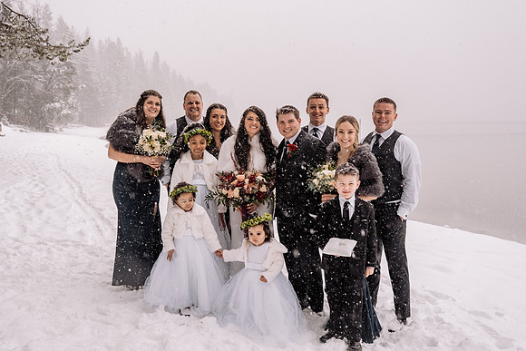 Tyler-Brittani-Lake-Priest-Idaho-Winter-Snow-Wedding-2021-03846