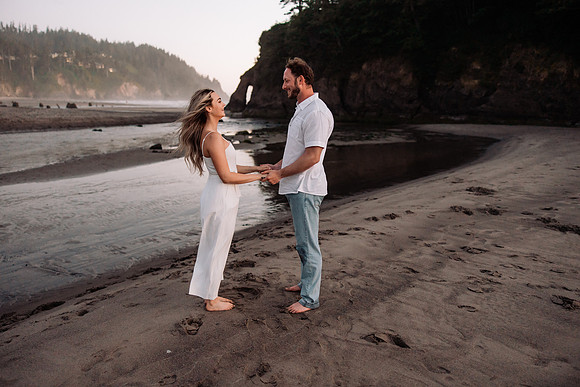 Kannon-Ashley-Surpise-Proposal-Rock-Neskowin-Oregon-Photos (88 of 94)