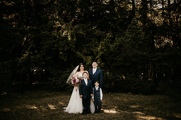Connor-Cierra-Ranier-Washington-Barn-Rustic-Wedding-Washington-Wedding-Photos-9300