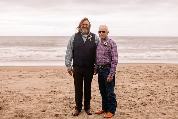 Jeff-April-Inn-Spanish-Head-Lincoln-City-oregon-Wedding-2022 (181 of 299)