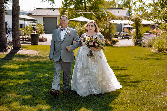Taylor-Kim-Wedding-Lavender-Owl-Farm-Canby-Oregon-9910