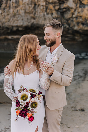 JARED-ALEX-SEAL-ROCK-OREGON-ELOPEMENT-PHOTOS (122 of 241)