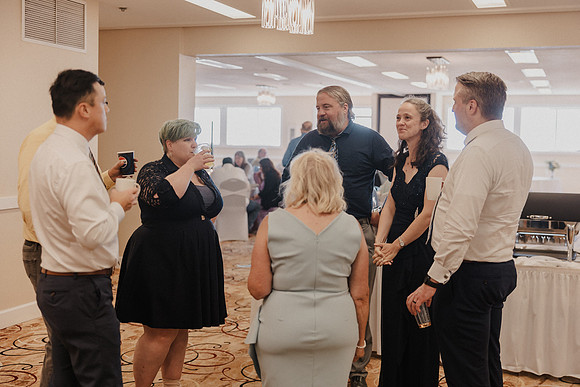 Marcus-Lori-Chinook-Winds-Seafood-Grille-Lincoln-City-Oregon-Wedding-Photos (243 of 477)