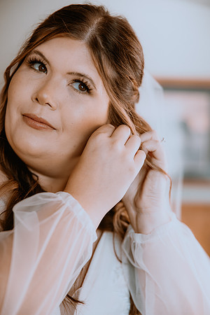 DYLAN-CLAIRE-WEDDING-GETTING-READY-36