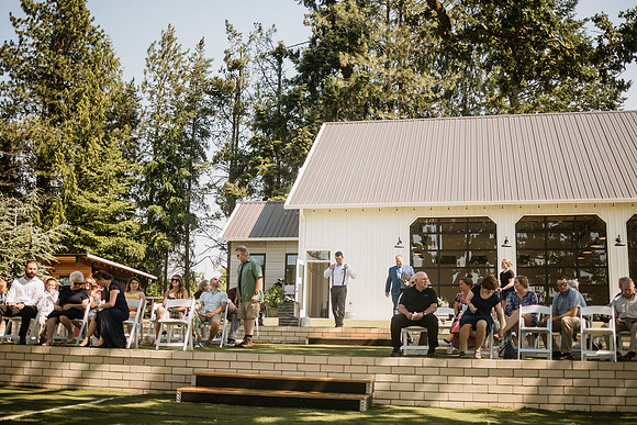 Brad-Jessica-Redland-Family-Farm-Oregon-City-Wedding-Photos-3952