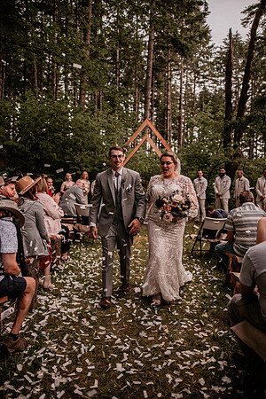 Mark-Darian-Peck-2024-Wedding-Photos-ceremony (43 of 45)