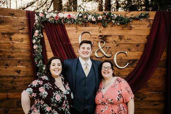 Connor-Cierra-Ranier-Washington-Barn-Rustic-Wedding-Washington-Wedding-Photos-9895