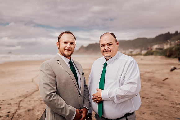 Annie-Ryan-Lincoln-city-roads-end-park-oregon-elopement-photos-29