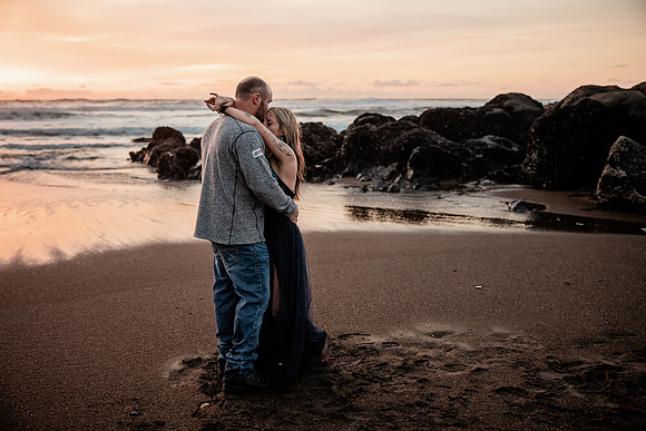 Stuart-Monique-Lincoln-City-Fogarty-creek-Oregon-Couples-Photos-3248
