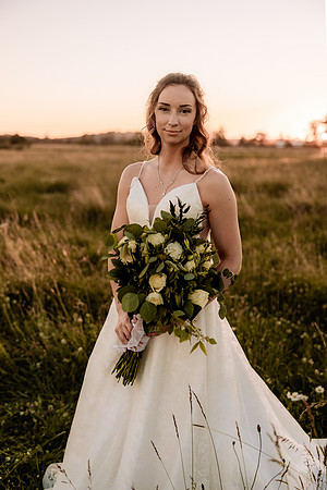Chris-Victoria-Wedding-Photos-2022-Oregon-PORTRAITS (75)