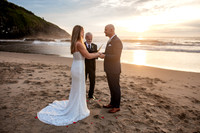 Jillian-Peter-Depoe-Bay-Oregon-Elopement-photos-9