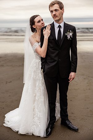 Nathan-Lacey-Newport-Oregon-Elopement-Photos-2025 (89 of 101)