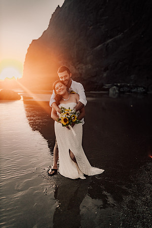 Anthony-Drayann-roadsend-lincoln-city-oregon-elopement-photos-7652