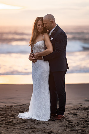 Jillian-Peter-Depoe-Bay-Oregon-Elopement-photos-90