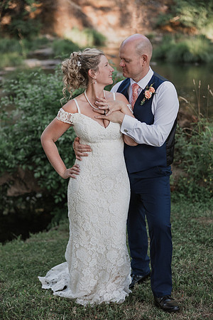 Derrick-Kenzie-Navarra-Gardens-Willamina-Oregon-Wedding-Photos (320 of 436)