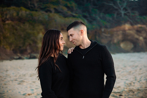 Alec-Mihkaela-Fogarty-Creek-Engagement-14