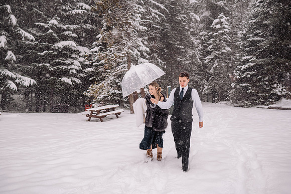 Tyler-Brittani-Lake-Priest-Idaho-Winter-Snow-Wedding-2021-03312
