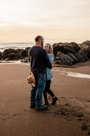 Stuart-Monique-Lincoln-City-Fogarty-creek-Oregon-Couples-Photos-2904
