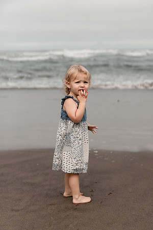 Family-Photos-2024-Lincoln-City-Oregon--36