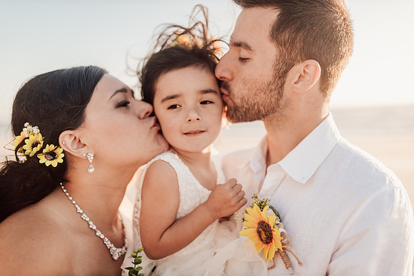 Anthony-Drayann-roadsend-lincoln-city-oregon-elopement-photos-7493