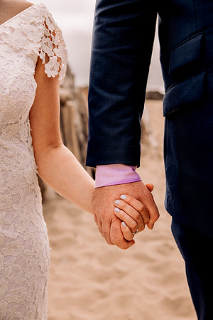 Joe-inn-at-spanish-head-lincoln-city-oregon-wedding-101